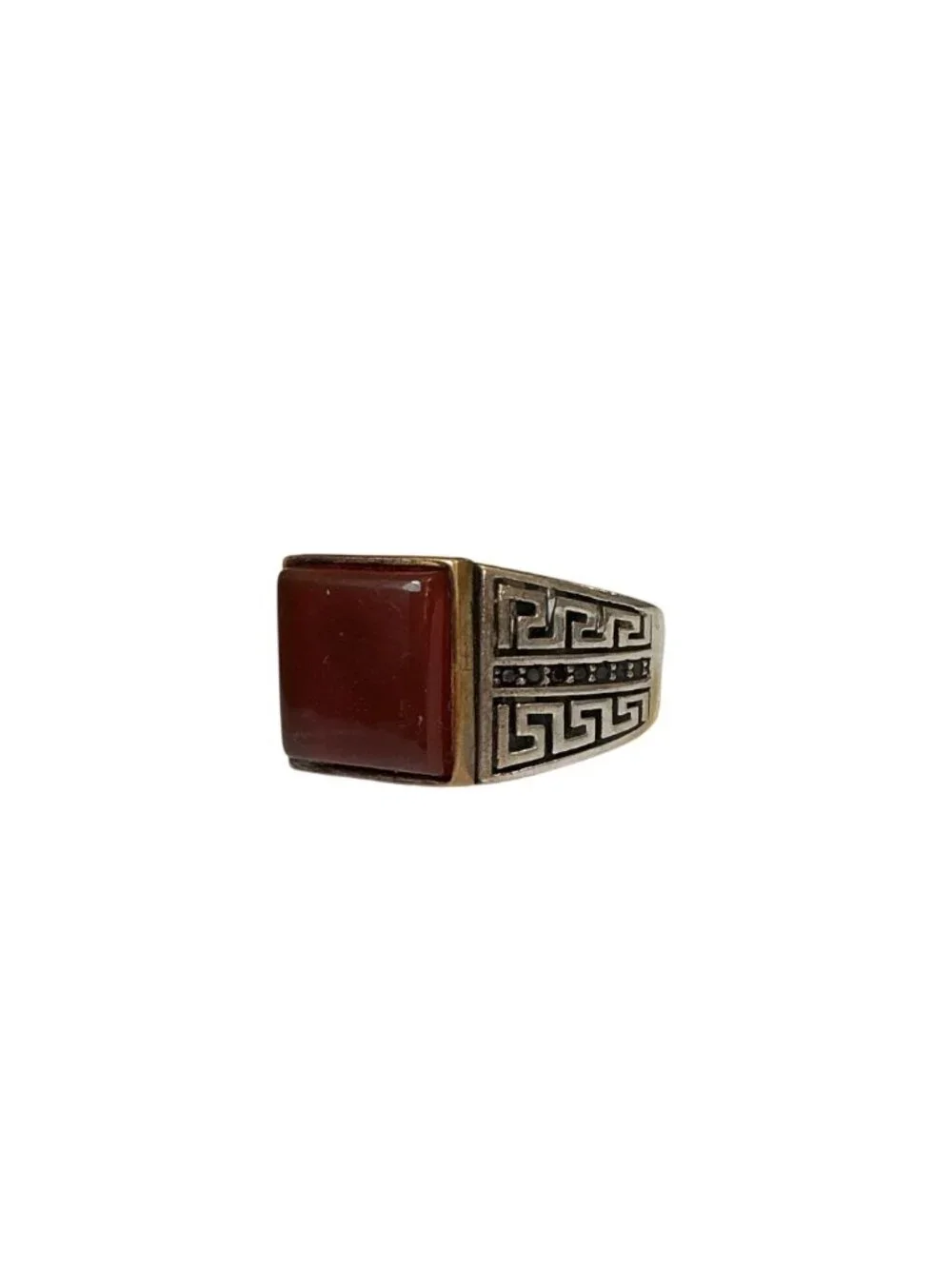 925 Sterling Silver this ring